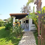 Caterina A Pochi Passi Dalla Con 3 E Giardino Privato Costa Rei