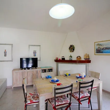 Caterina A 100 Mt Dalla Costa Rei