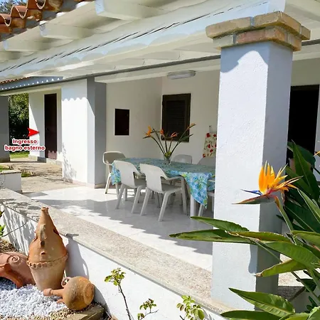 Caterina A 100 Mt Dalla Dom wakacyjny Costa Rei