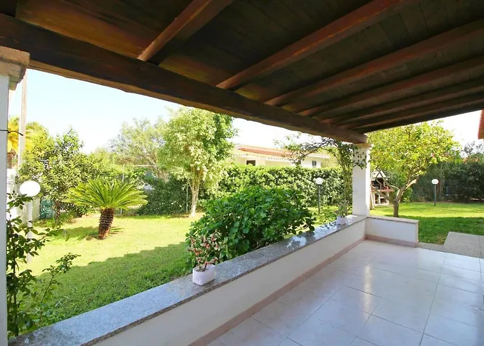 Caterina A 100 Mt Dalla Casa vacanze Costa Rei